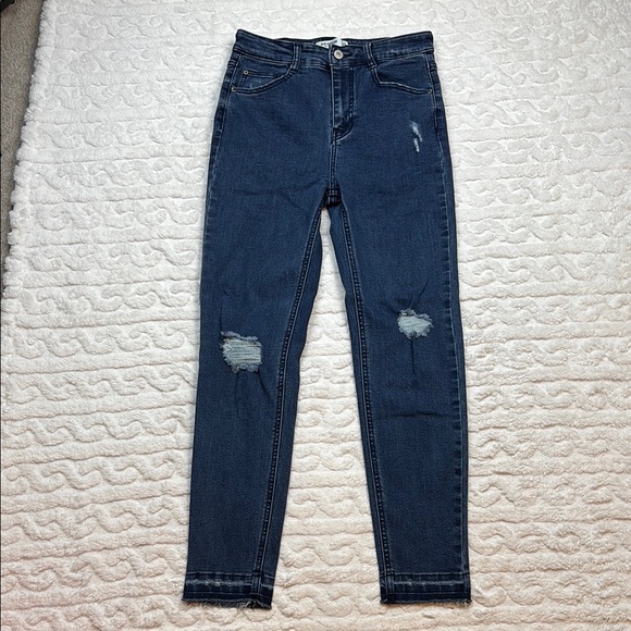 Pull&Bear Denim - Pull & Bear High Rise Distressed Raw Hem Stretch Crop Skinny Jeans Size 6